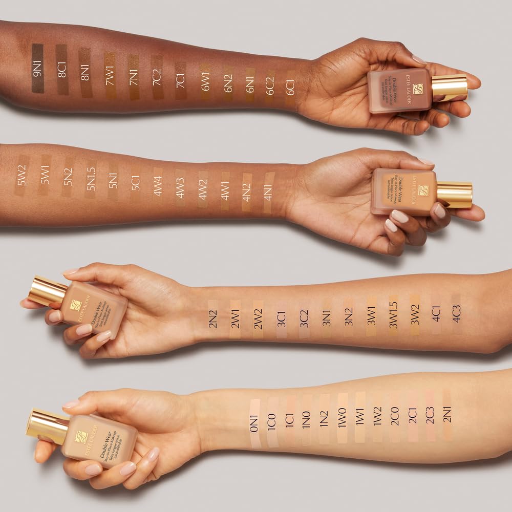 Estée Lauder Double Wear Stay-in-Place 24-Hour Long-Wear Matte Foundation Makeup, 1 Fl Oz, 3N1 Ivory Beige