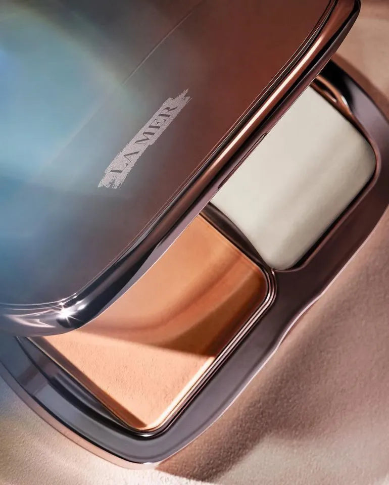 La Mer The Soft Moisture Powder Foundation SPF30